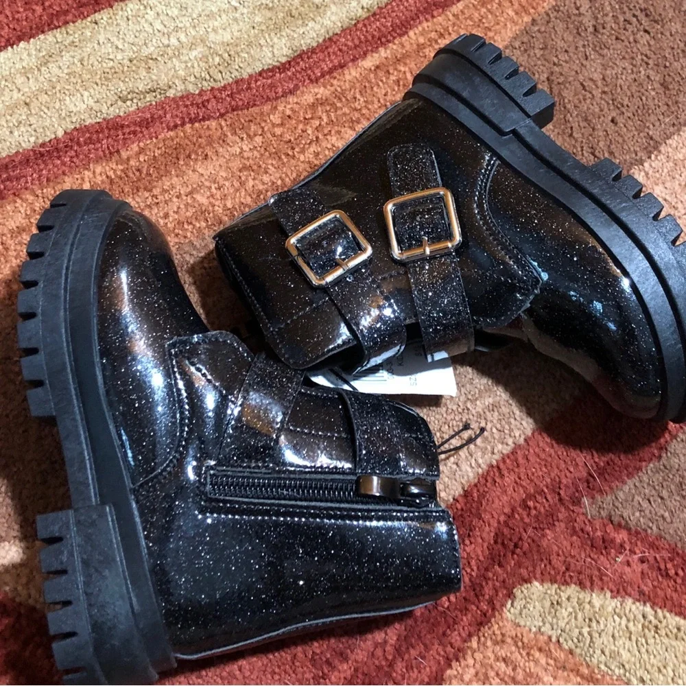 Kids Black Glitter Combat Boots - Stylish Ankle Boots for Girls